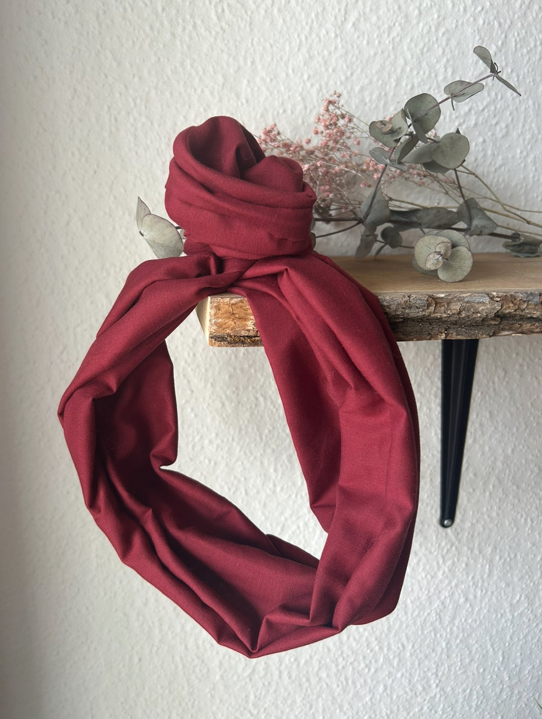Big red wireheadband