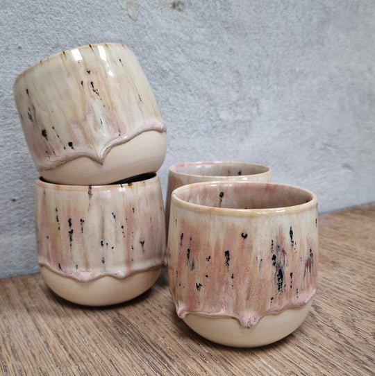 Dråbeformede krus uden hank