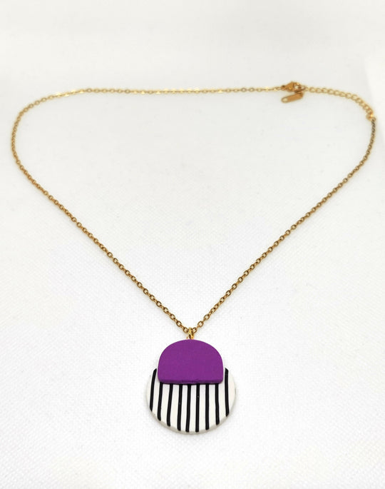 Luna stripes violet necklace 1