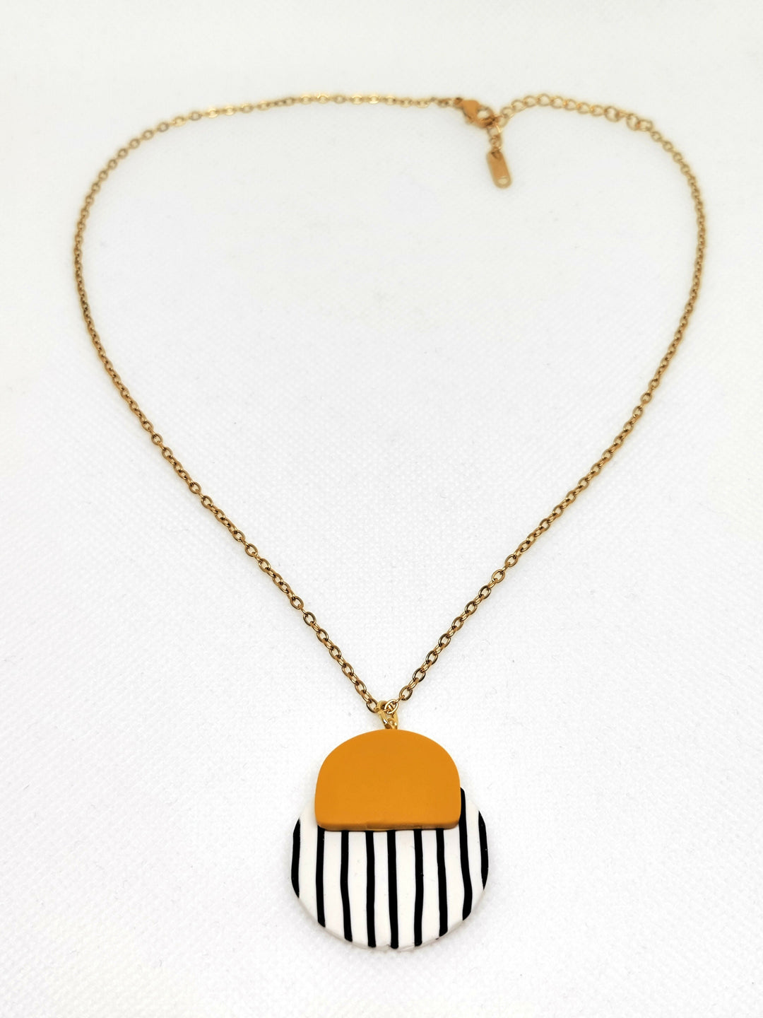 Luna stripes soleil necklace 2