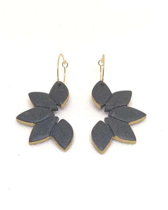 Silk Noir Earrings