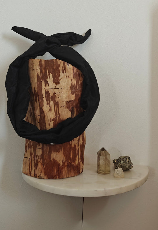 Small black wireheadband