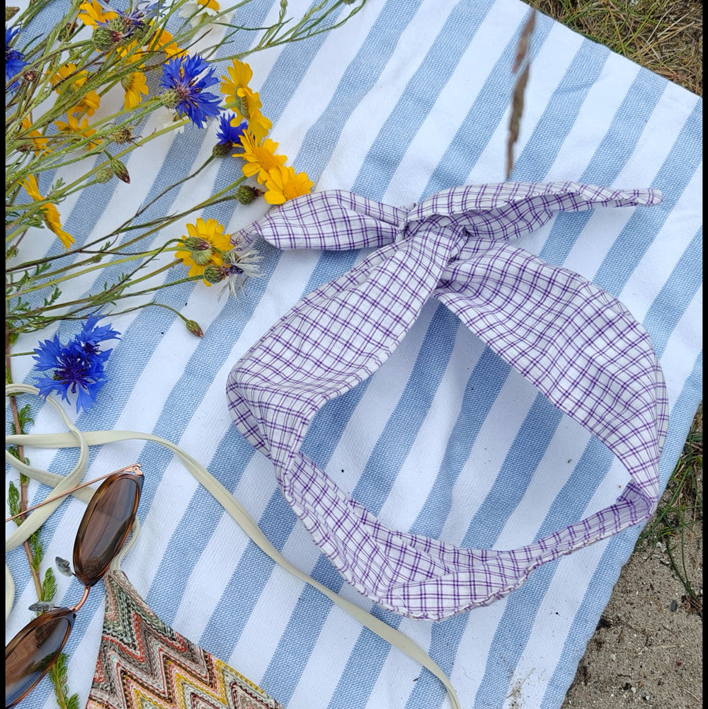 Small purple checkered wireheadband
