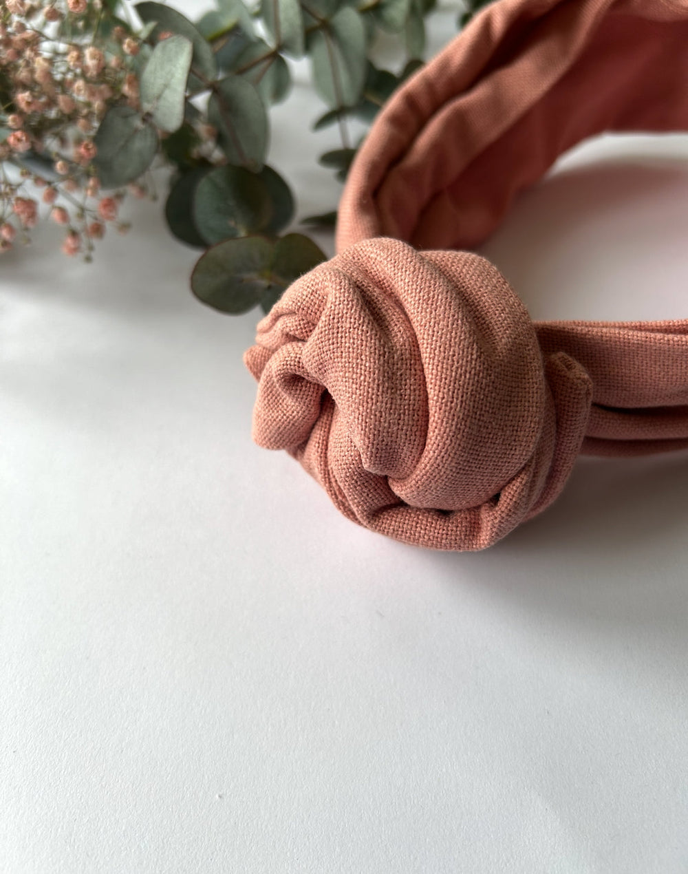 Small pink wireheadband