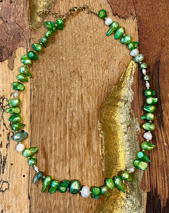 Serena: Necklace 2