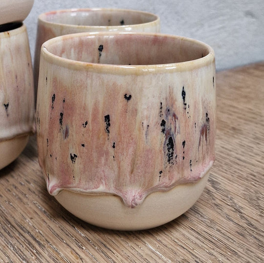 Dråbeformede krus uden hank